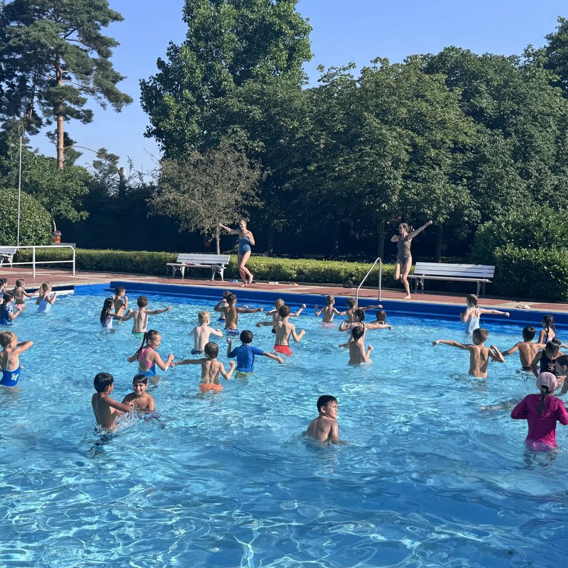 Unsere Schulschwimmwoche – Großartige Erfolge im Freibad Bullerteich